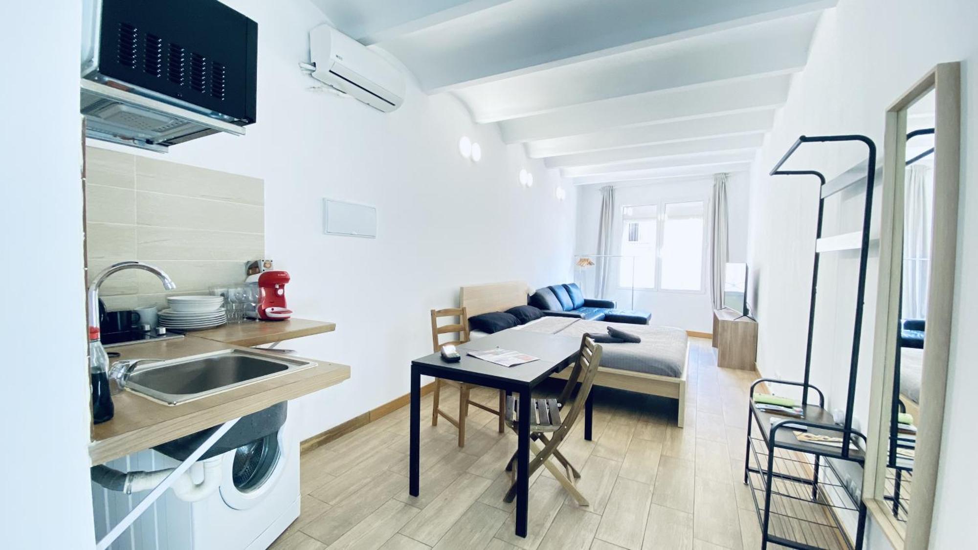 Apl Sants Lofts Bcn Fira Camp Nou Barcelona Exterior foto
